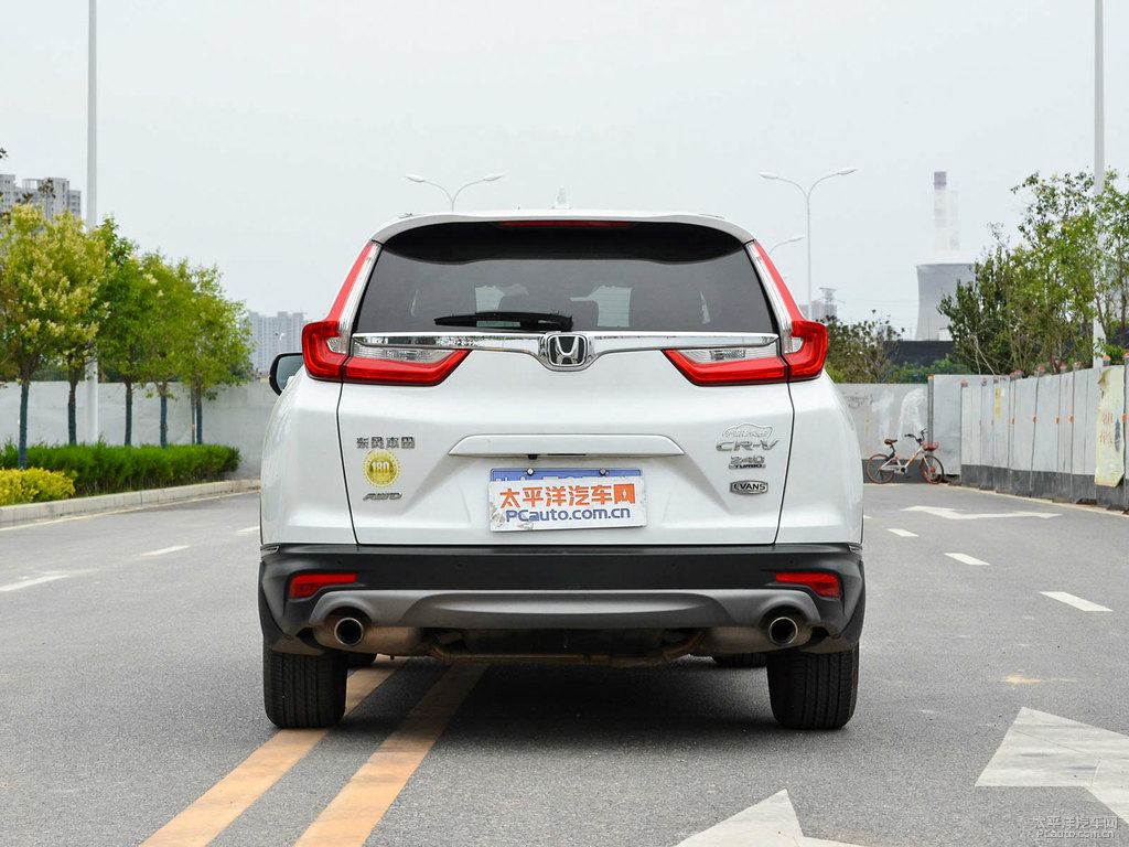 珍珠白本田CR-V整車外觀外觀圖片