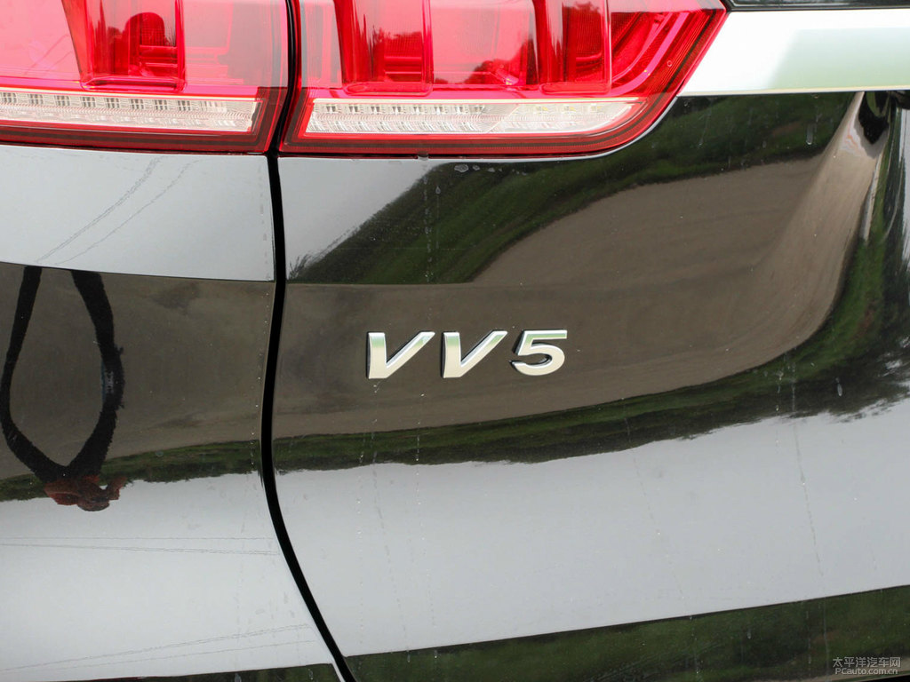 炫晶黑魏牌 VV5車(chē)尾外觀圖片