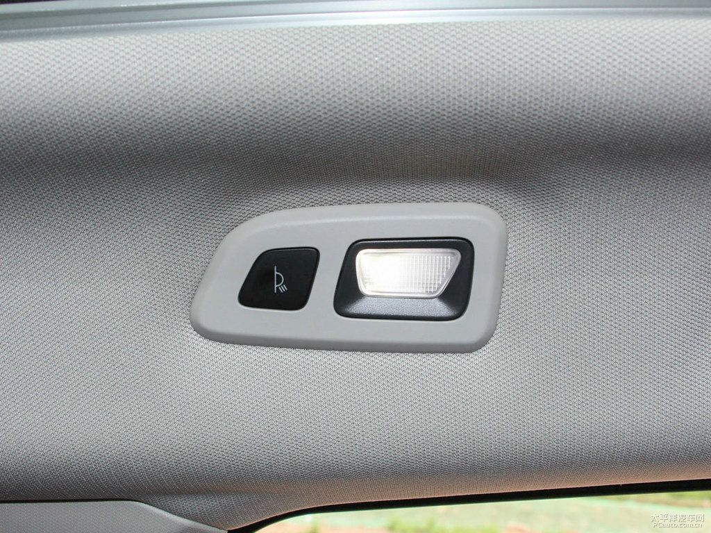 炫晶黑魏牌 VV5車廂內(nèi)飾圖片