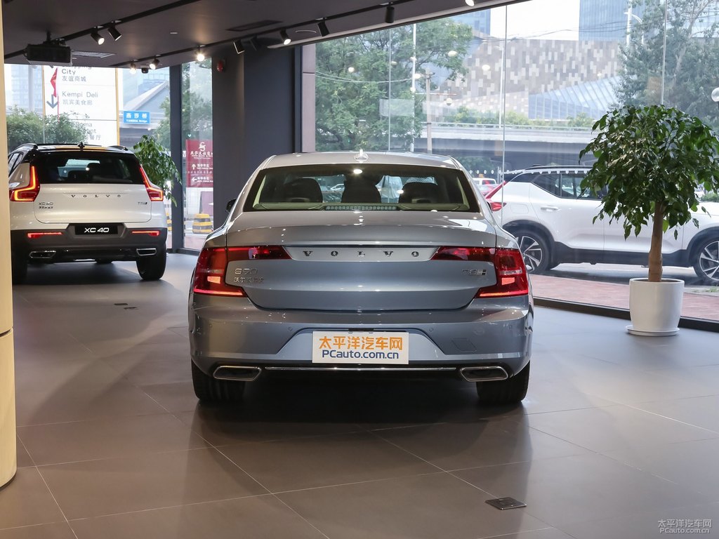 貽貝藍(lán)沃爾沃S90新能源整車(chē)外觀外觀圖片