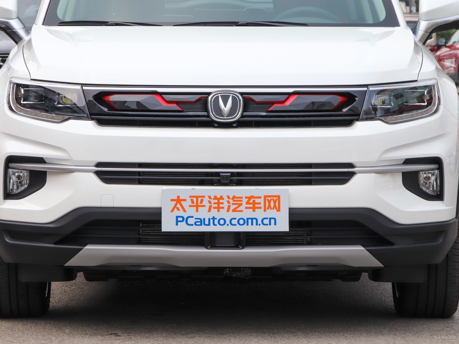 長(zhǎng)安CS35PLUS外觀高清大圖