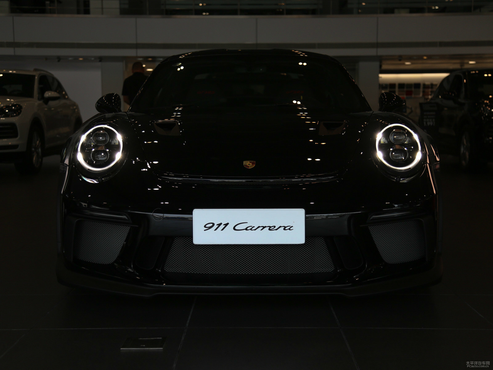 保時(shí)捷911外觀高清大圖