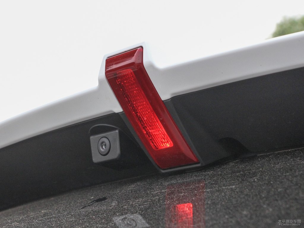 雪域白魏牌 VV5車尾外觀圖片