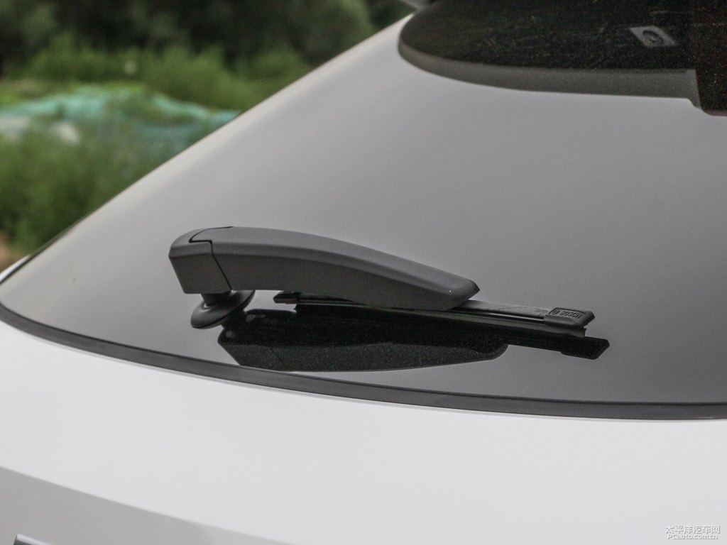 雪域白魏牌 VV5車尾外觀圖片