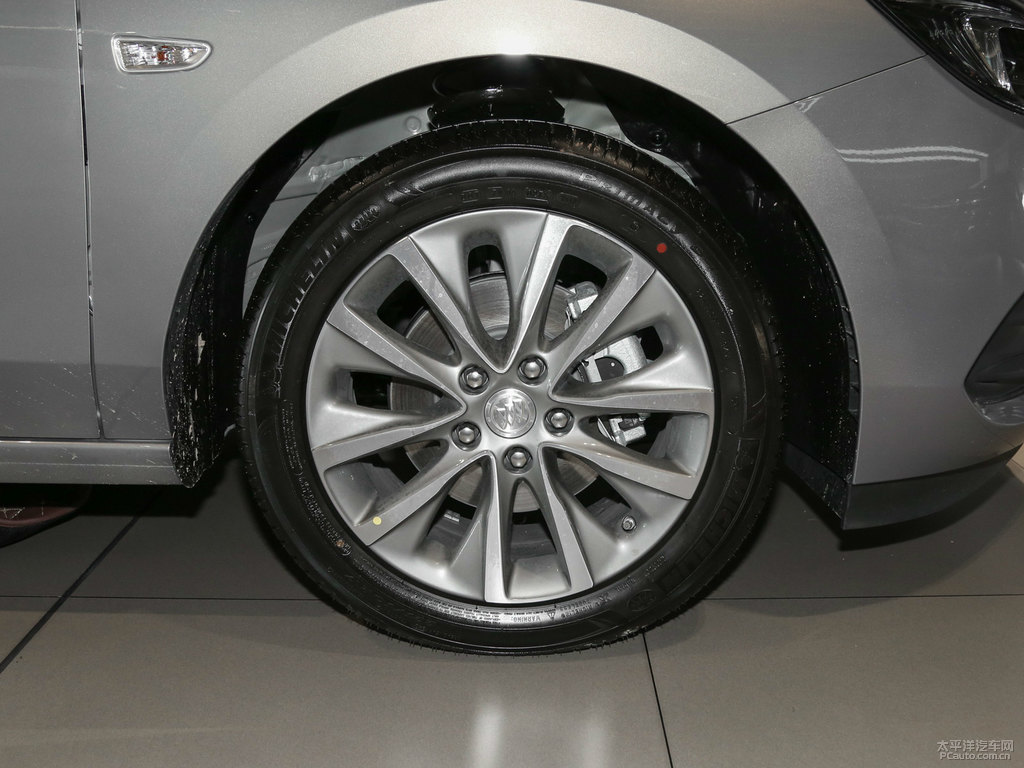 亞麻金別克GL6車身外觀圖片