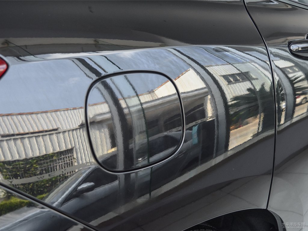 炫晶黑魏牌 VV7車身外觀圖片