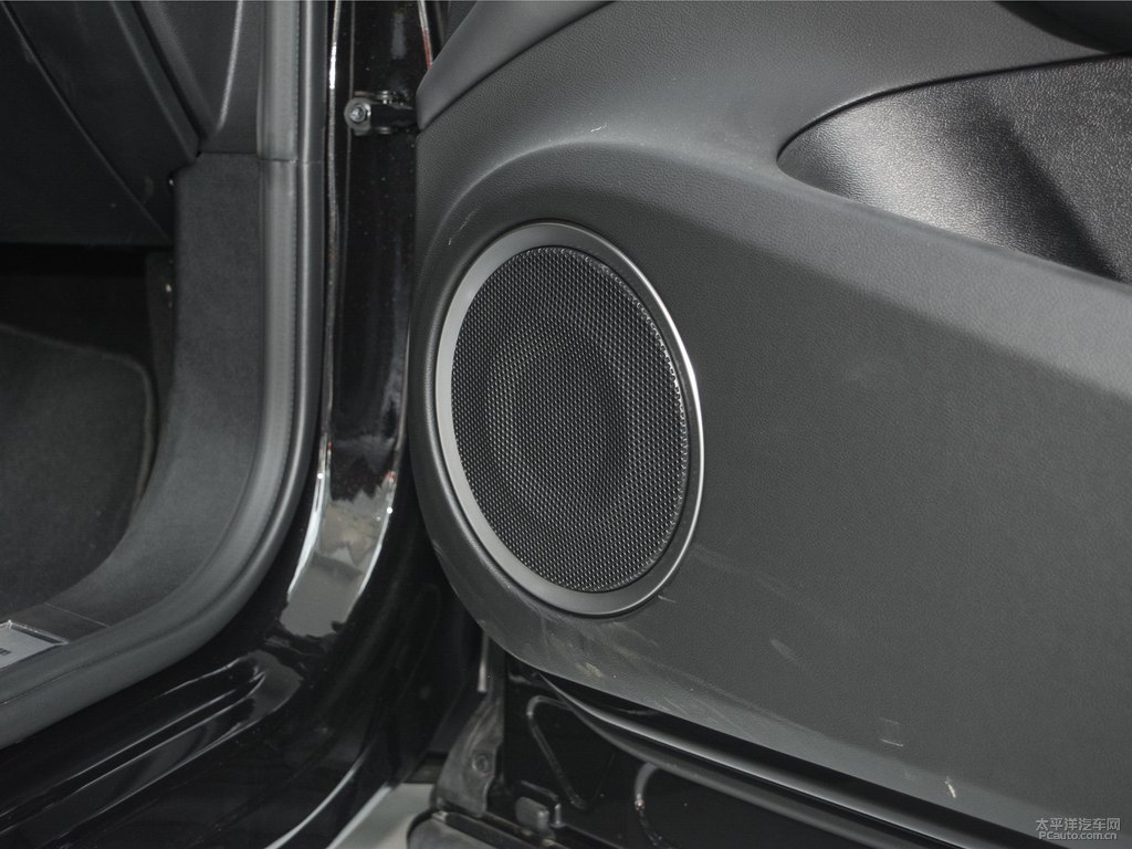 炫晶黑魏牌 VV7車廂內飾圖片