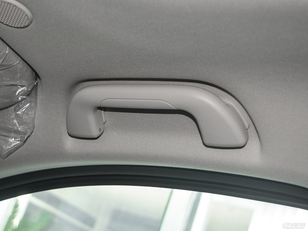 炫晶黑魏牌 VV7車廂內(nèi)飾圖片