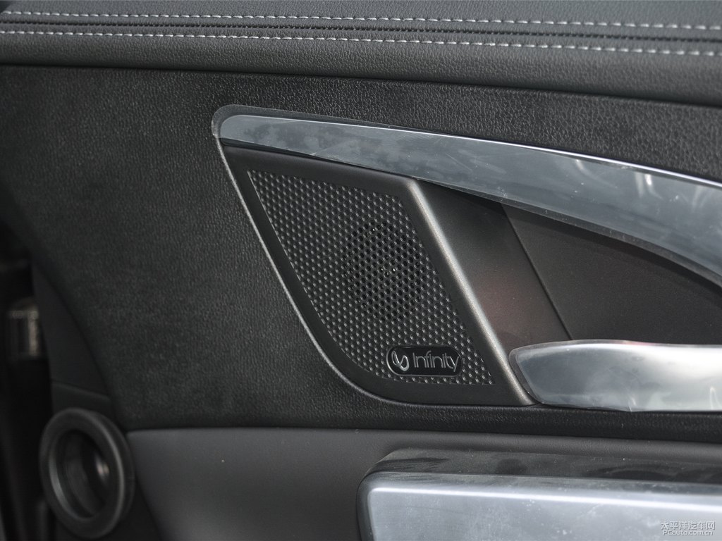 炫晶黑魏牌 VV7車廂內(nèi)飾圖片