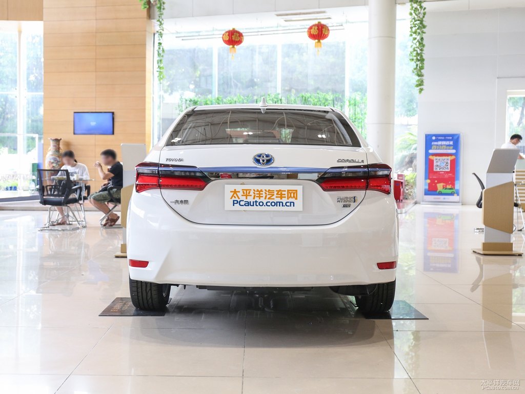 珍珠白色卡羅拉雙擎E+整車外觀外觀圖片