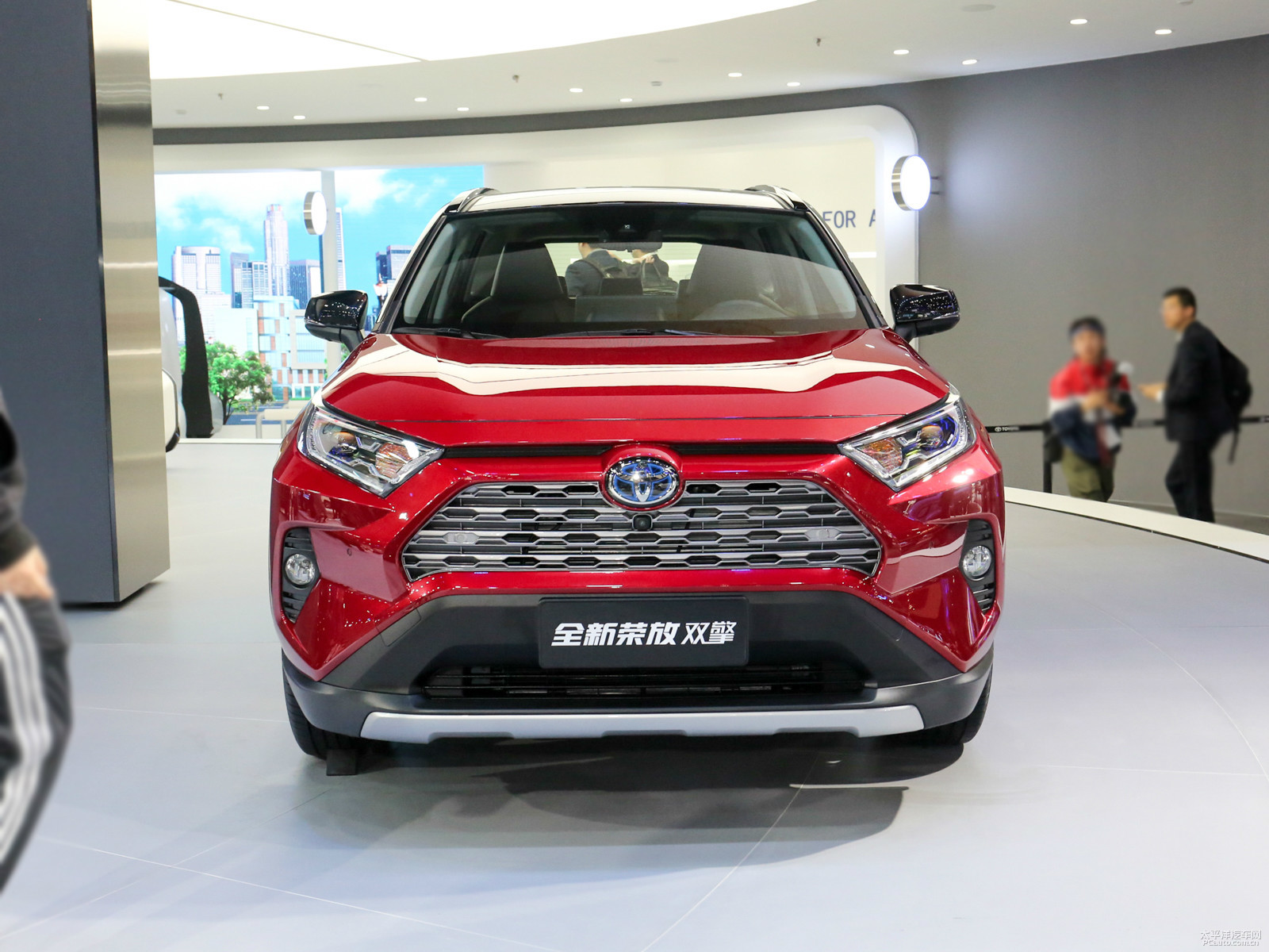 RAV4榮放外觀高清大圖