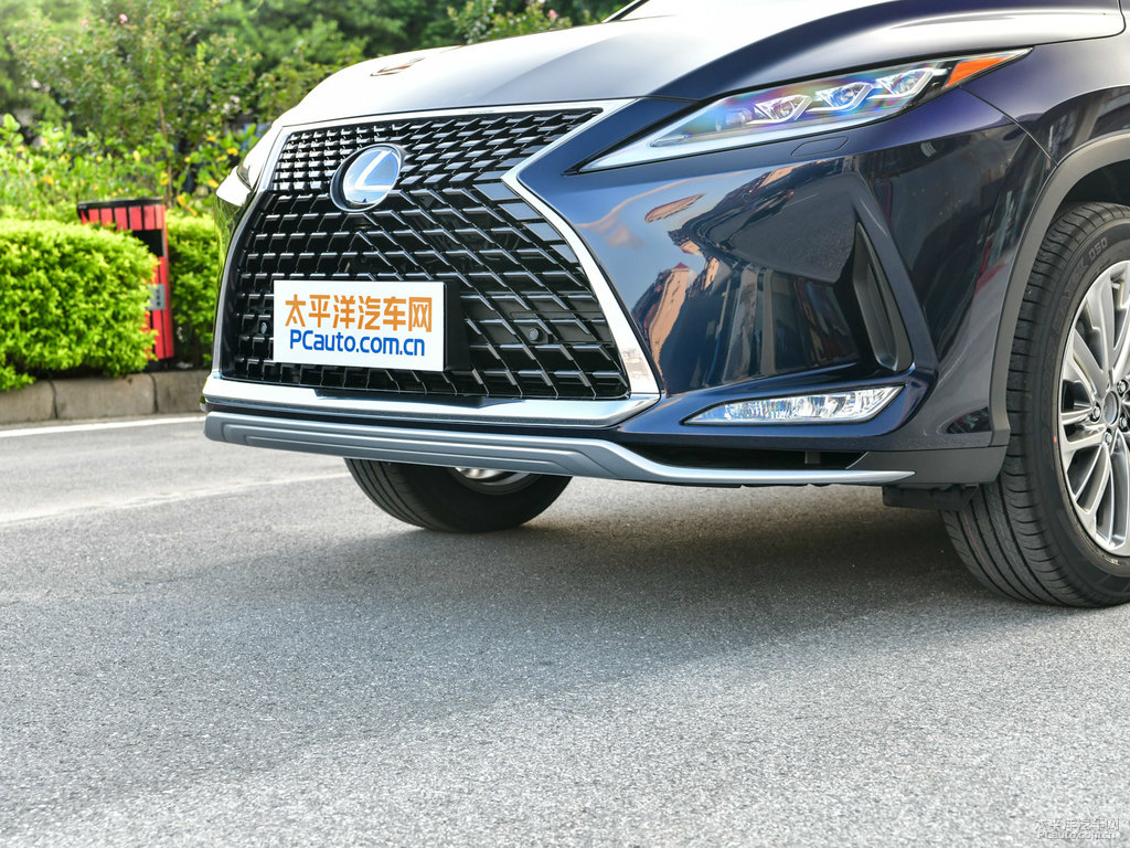 寶石藍(lán)色雷克薩斯RX車頭外觀圖片
