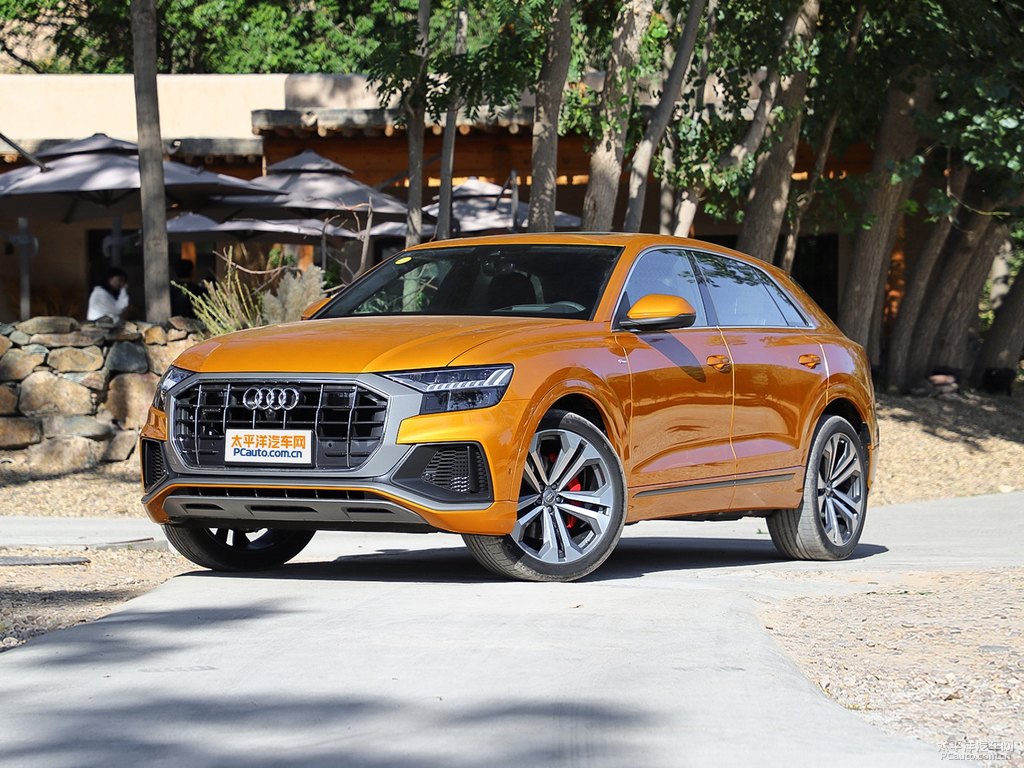 鎏金橙奧迪Q8整車外觀外觀圖片