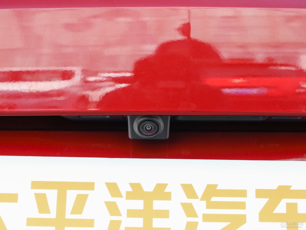 火山紅+黑頂創(chuàng)界車尾外觀圖片