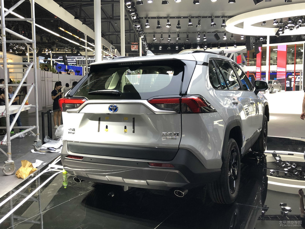RAV4榮放圖片
