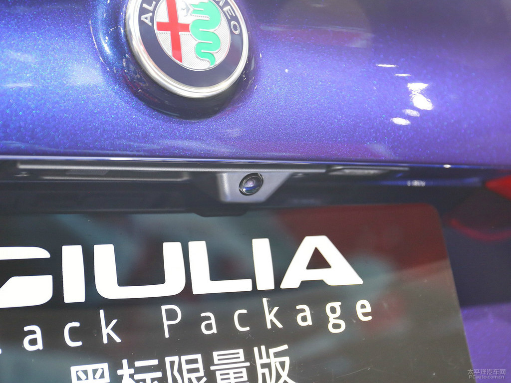 Giulia~DƬ