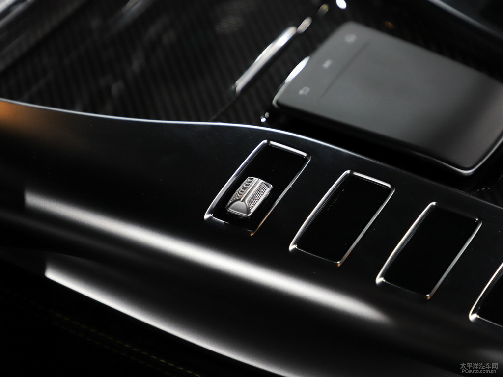 AMG GTDƬ
