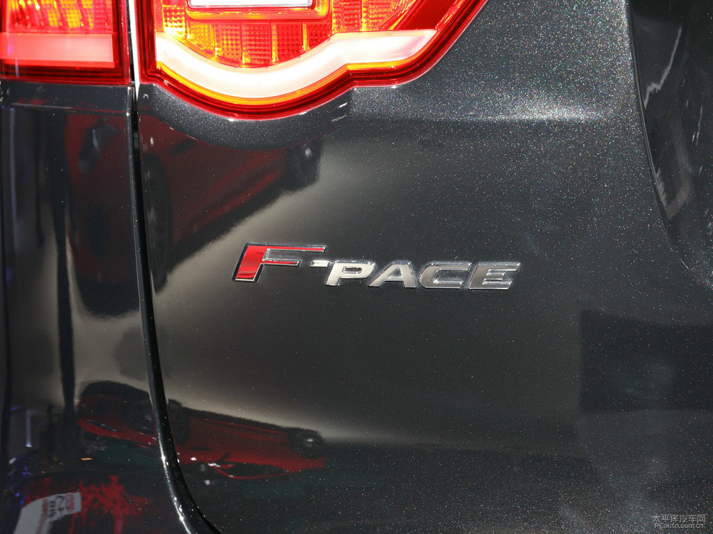 ~ֺڽݱF-PACE܇β^DƬ