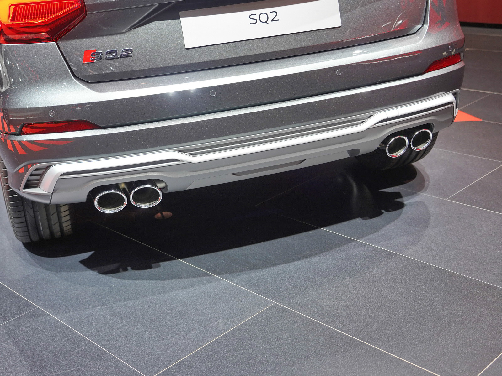 奧迪SQ2車展高清大圖