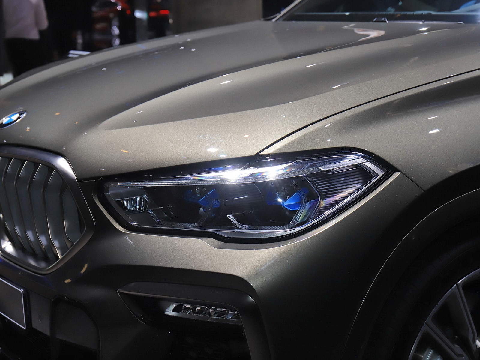 寶馬X6 M車(chē)展高清大圖