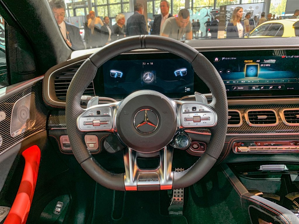GLE(j)AMGDƬ