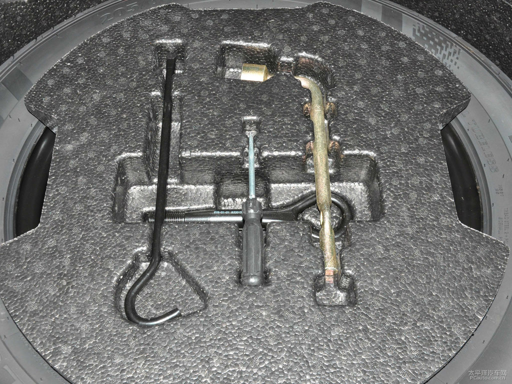 閃晶橙寶駿510細節(jié)其它細節(jié)圖片
