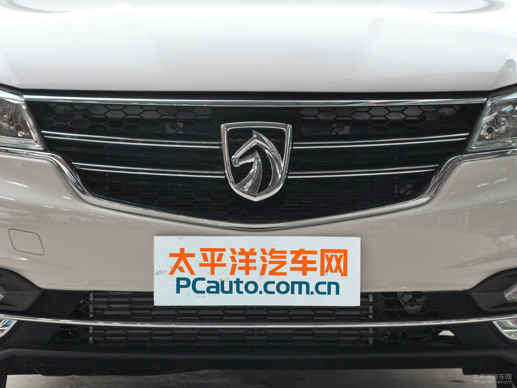 糖果白寶駿730車頭外觀圖片