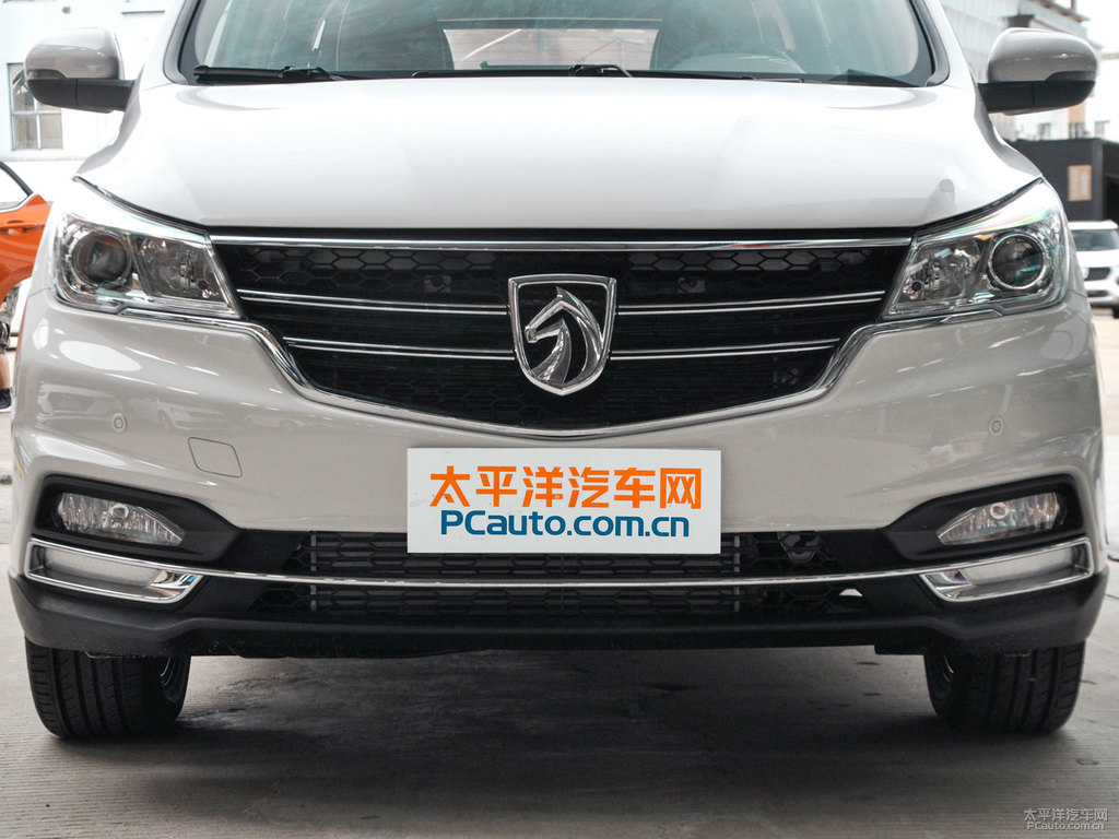 糖果白寶駿730車頭外觀圖片