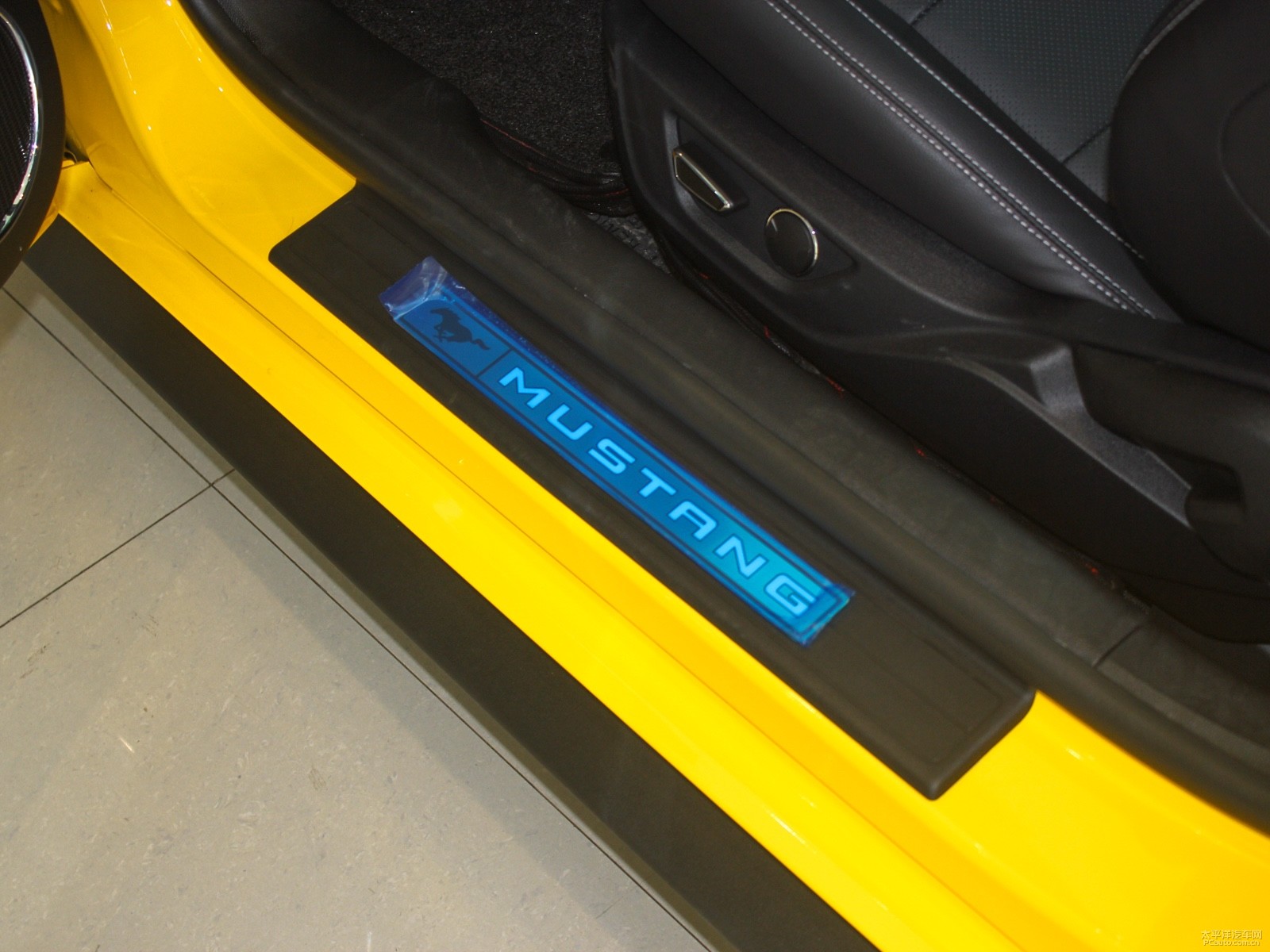 福特Mustang外觀高清大圖
