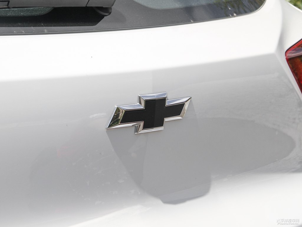 冰原白創(chuàng)界車尾外觀圖片