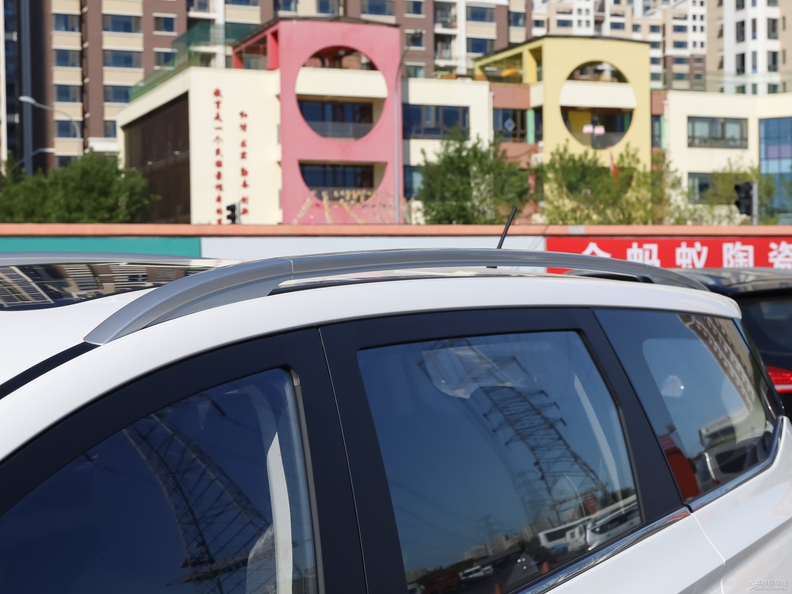 寶駿360外觀高清大圖