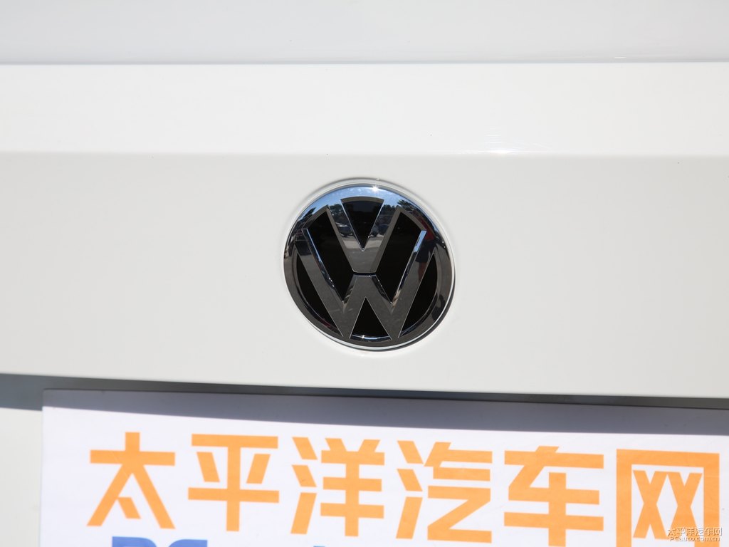 雅致白朗逸車尾外觀圖片