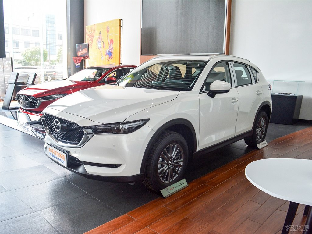 珠光白馬自達(dá)CX-5整車外觀外觀圖片