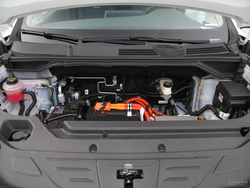 ʰͨMAXUS EUNIQ 5l(f)әC(ji)DƬ