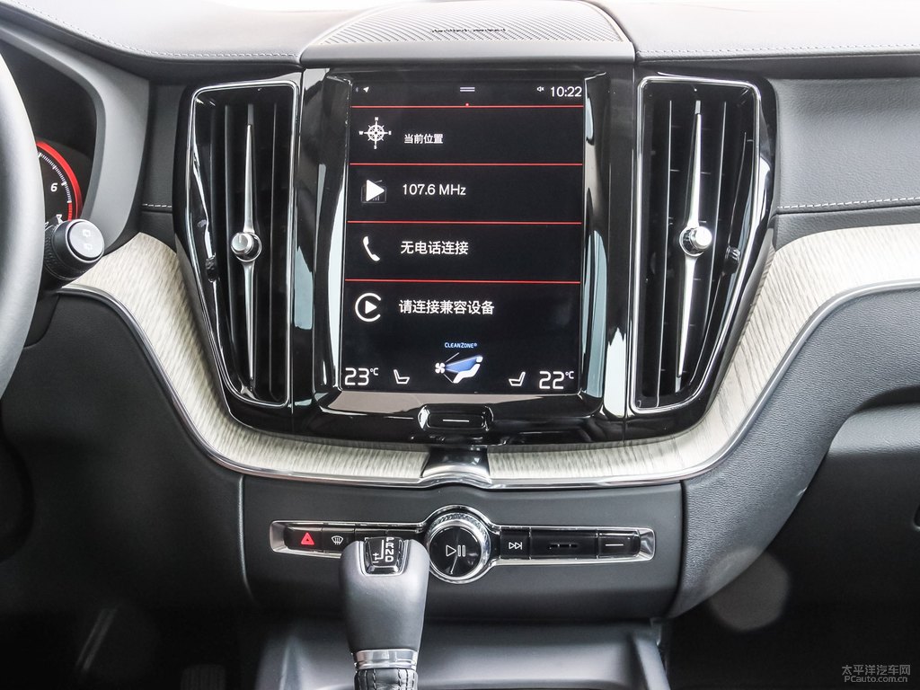 松林灰沃爾沃XC60中控內(nèi)飾圖片