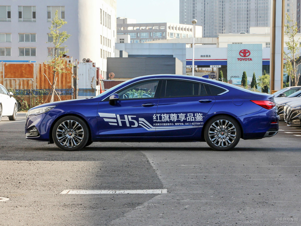 青川藍(lán)紅旗H5經(jīng)典整車外觀外觀圖片