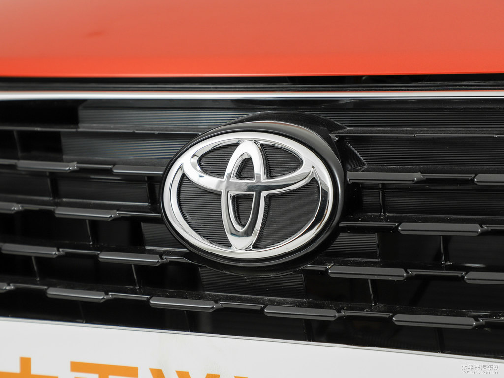 閃電橙YARiS L 致炫X車頭外觀圖片