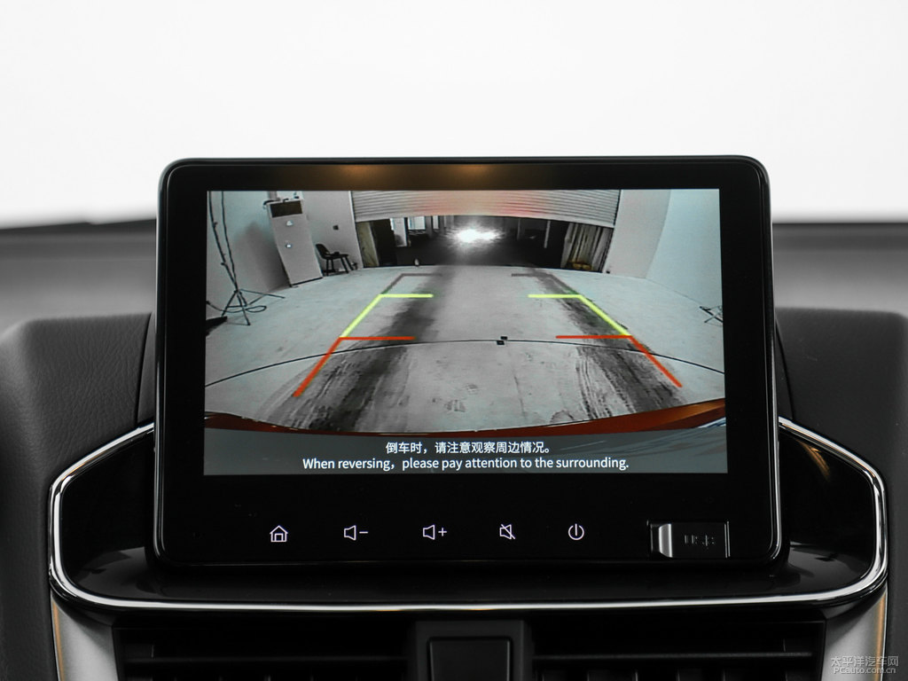 閃電橙YARiS L 致炫X中控內(nèi)飾圖片