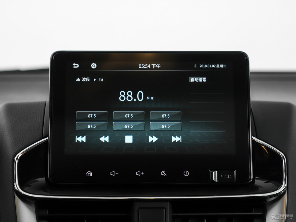 閃電橙YARiS L 致炫X中控內(nèi)飾圖片