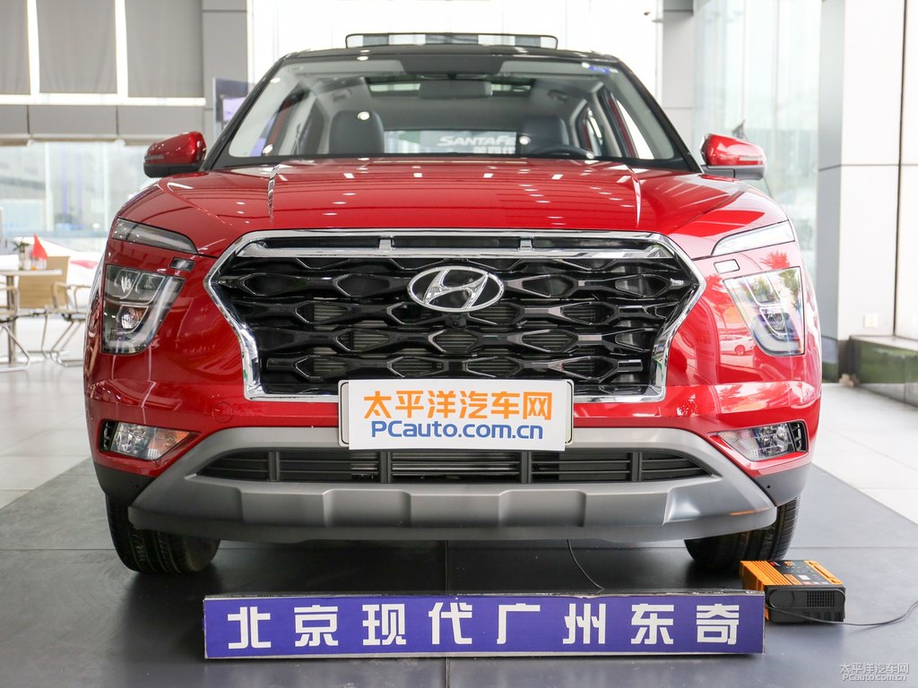 中國紅北京現(xiàn)代ix25車頭外觀圖片
