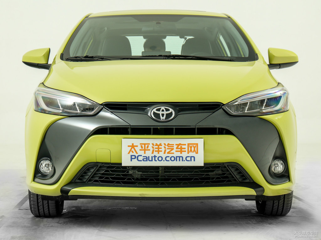 檸檬黃YARiS L 致炫車頭外觀圖片