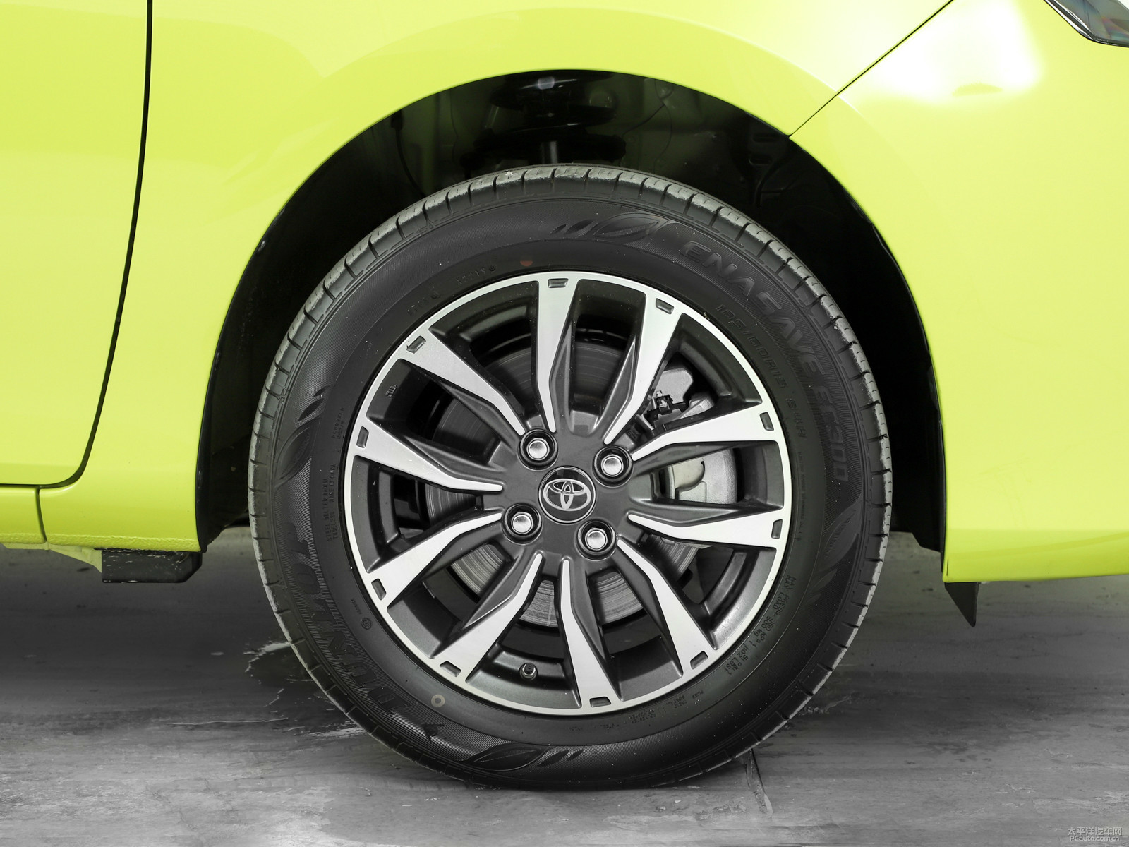 YARiS L 致炫外觀高清大圖