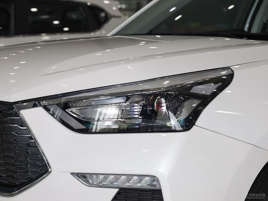 漢密爾頓白哈弗H6 Coupe車頭外觀圖片