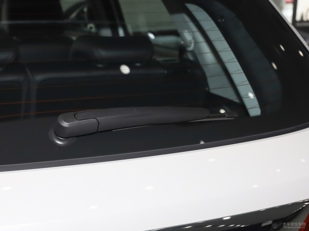 漢密爾頓白哈弗H6 Coupe車尾外觀圖片