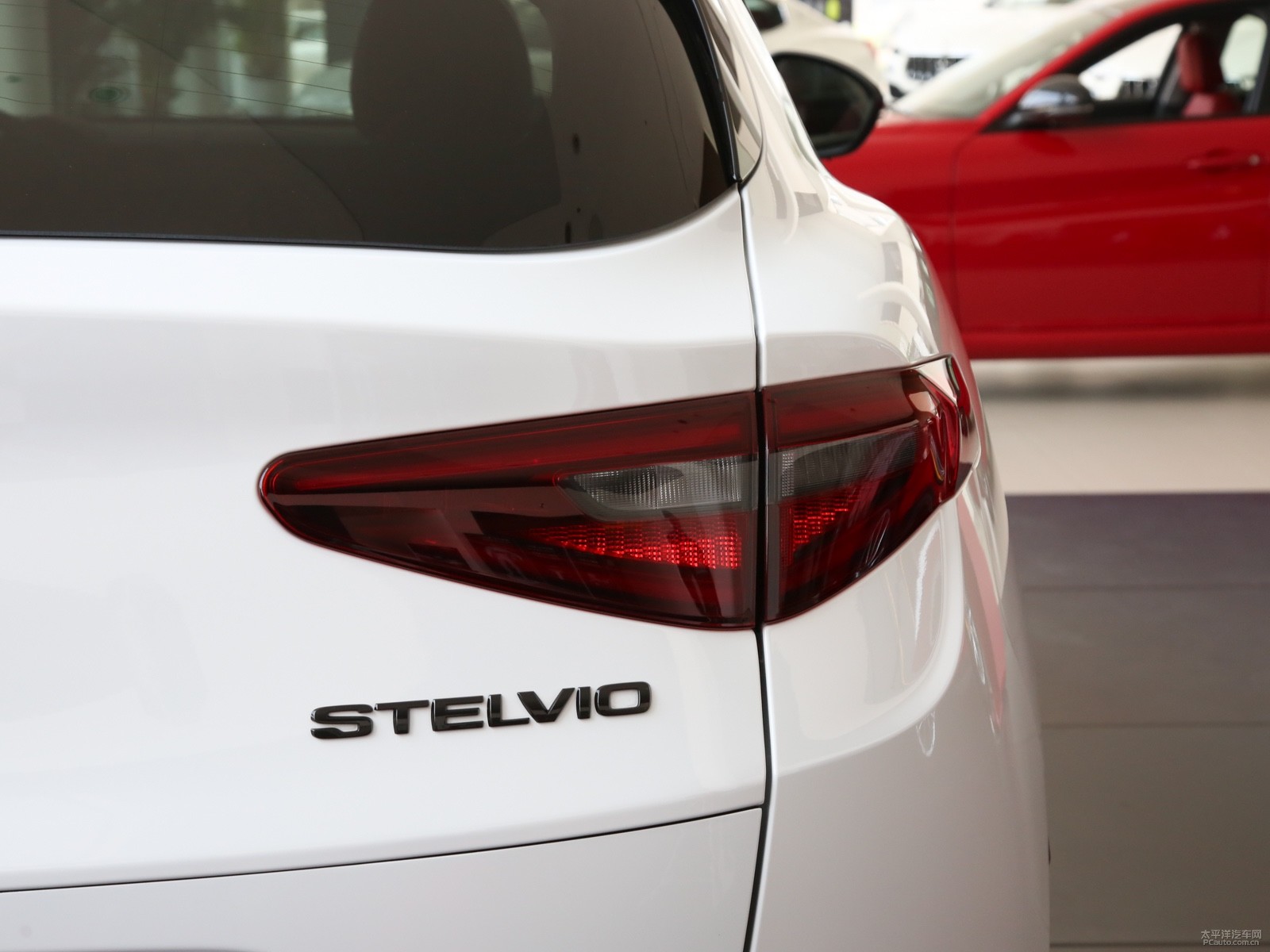 Stelvio斯坦維外觀高清大圖
