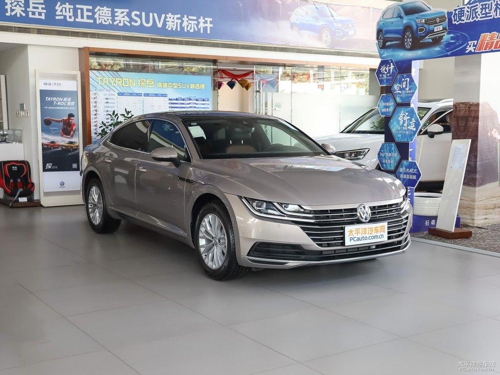 星耀金大眾CC整車外觀外觀圖片