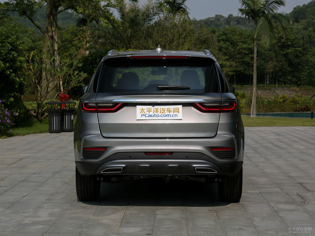鈦晶灰遠(yuǎn)景X6車尾外觀圖片