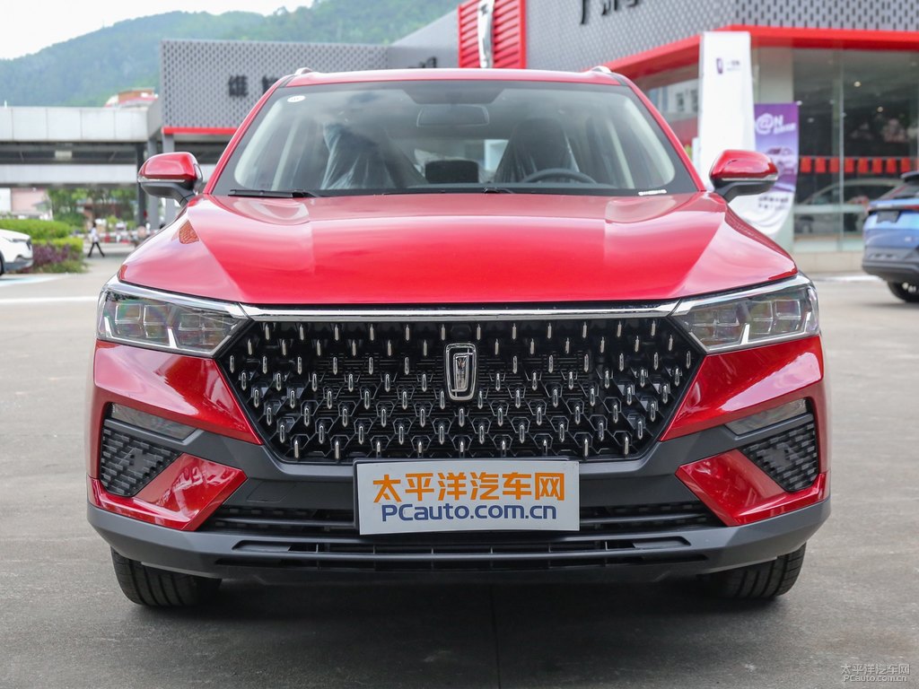 烈焰紅奔騰T77車頭外觀圖片