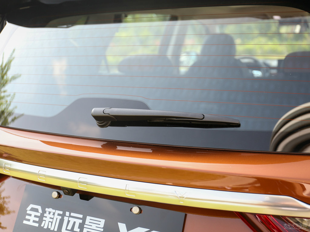 瑪瑙棕遠(yuǎn)景X6車尾外觀圖片