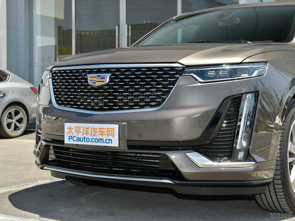 晶灰凱迪拉克XT6車(chē)頭外觀圖片